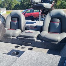 Tracker Pro Team 175 TXW