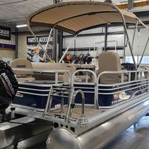 Sun Tracker Fishin Barge 20 DLX