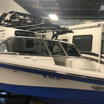 Super Air Nautique 210