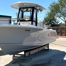 Sea Ray hunt ultra 211