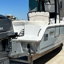 Sea Ray hunt ultra 211