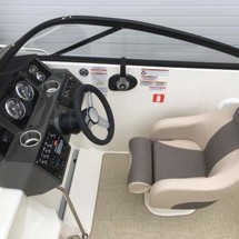 Bayliner VR5 Cuddy