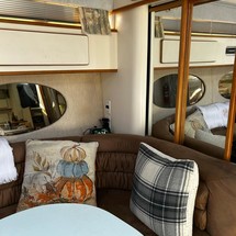 Sea Ray 370 Sundancer
