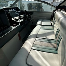 Sea Ray 370 Sundancer