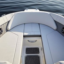 Sea ray 230 signature bowrider