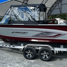 Starcraft Marine Fishmaster 210