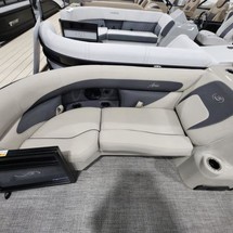 60 x 16 tri-toon passenger vessel