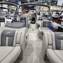 60 x 16 tri-toon passenger vessel