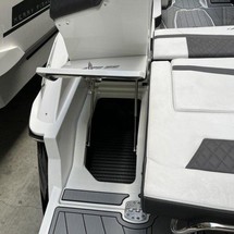 Monterey 278SS