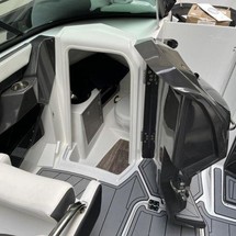 Monterey 278SS