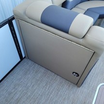 Sunchaser Boats Geneva Sport 24 LR DH Sport