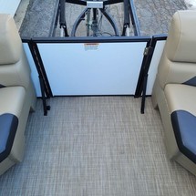 Sunchaser Boats Geneva Sport 24 LR DH Sport