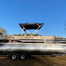 Sun Tracker Fishin Barge 24 DLX