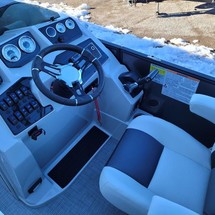 Sunchaser Boats Geneva Sport 24 LR DH Sport