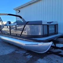 Sunchaser Boats Geneva Sport 24 LR DH Sport