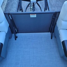 Sunchaser Boats Geneva Sport 24 LR DH Sport