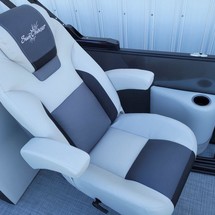 Sunchaser Boats Geneva Sport 24 LR DH Sport