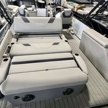 60 x 16 tri-toon passenger vessel