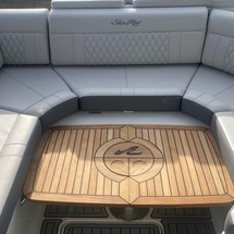 Sea Ray 250 SLX