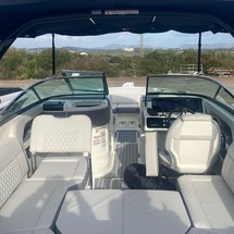 Sea Ray 250 SLX