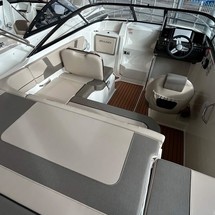 Bayliner VR5 Cuddy