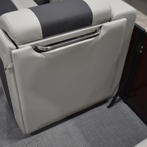 Sunchaser Boats Geneva Sport 24 LR DH Sport