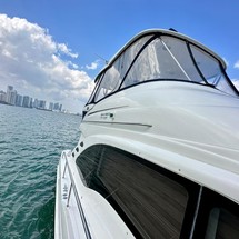 Sea Ray 580 Sedan Bridge