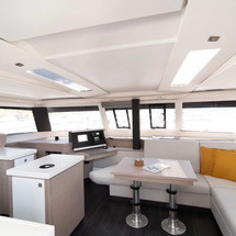Fountaine Pajot Saona 47