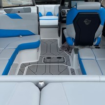 Malibu Wakesetter 23 LSV