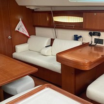 Beneteau Oceanis 46