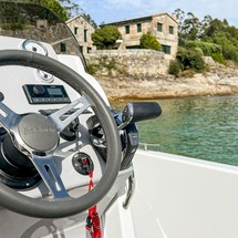 Rodman 890 Ventura
