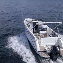 Rodman 890 Ventura