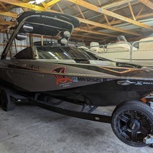Malibu Wakesetter 23 LSV