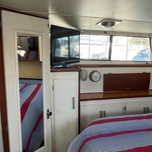 Chris-Craft Launch 38