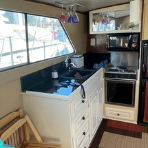 Chris-Craft Launch 38