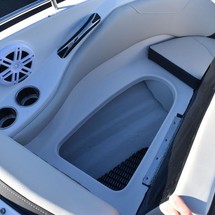 Monterey 224FS