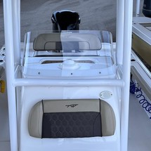 Parker 2300 Big Bay