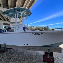 Parker 2300 Big Bay