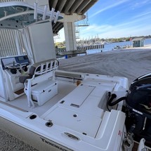 Parker 2300 Big Bay