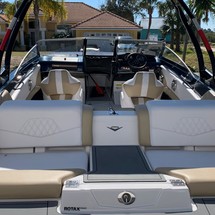 Glastron GT 207