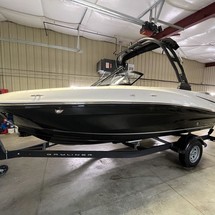Bayliner VR5 BOWRIDER