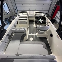 Bayliner VR5 BOWRIDER