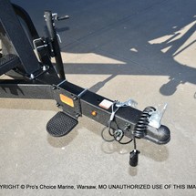Sun Tracker Bass Buggy 18 DLX