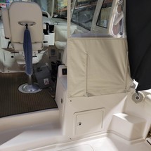 Grady-White Express 330