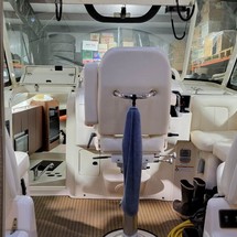 Grady-White Express 330
