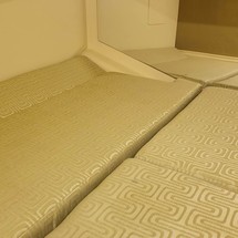 Grady-White Express 330