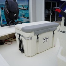 Mako Pro Skiff 15 CC