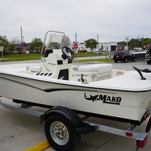Mako Pro Skiff 15 CC