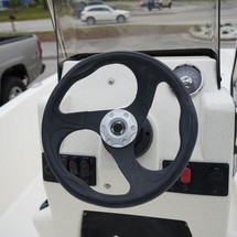 Mako Pro Skiff 15 CC