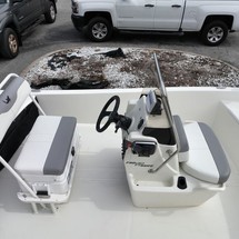 Mako Pro Skiff 17 CC
